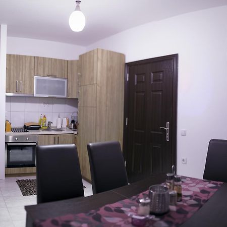 Apartamento Apartman Olive Ulcinj Exterior foto